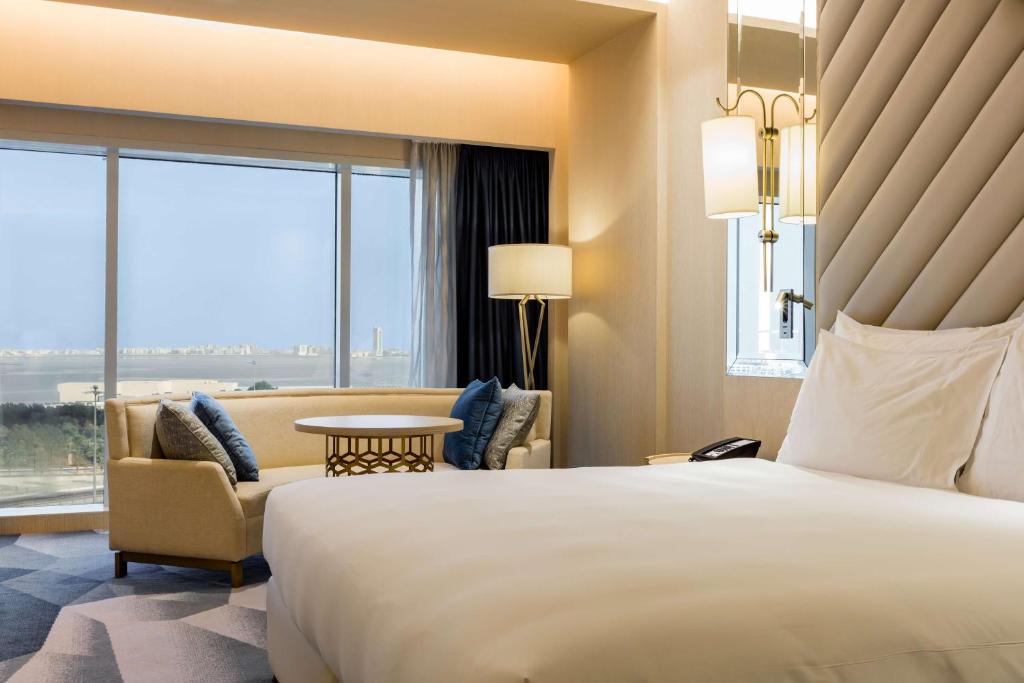The Diplomat Radisson Blu Hotel, Residence & Spa, Manama The Diplomat Radisson Blu Hotel, Residence & Spa, Manama