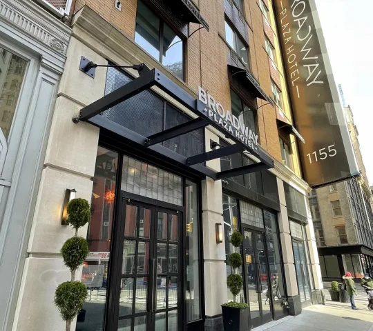Broadway Plaza Hotel