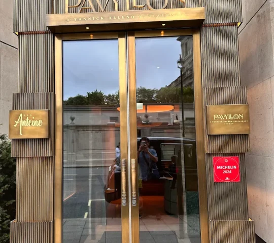 Pavyllon London