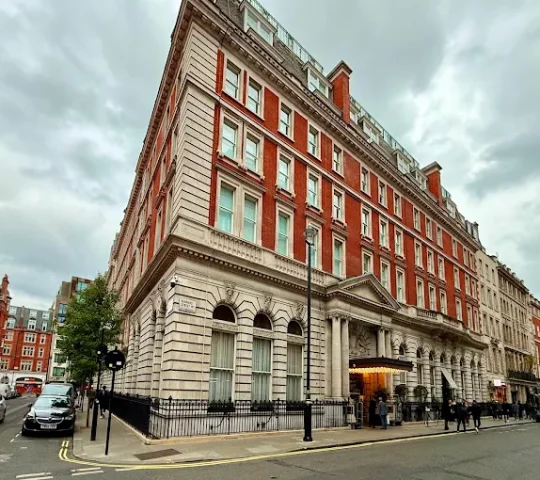 The London EDITION
